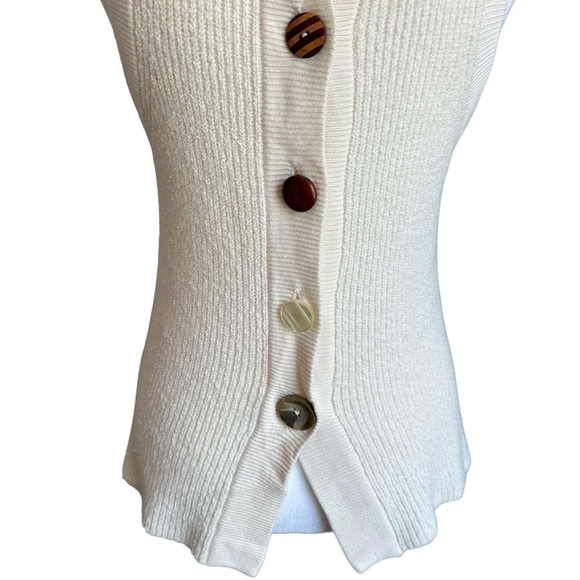 Moth by Anthropologie Cream Button Up Back Knit Sleeveless Top Size XS - Picture 9 of 17